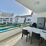 Centro Playa De Americas 公寓 阿罗纳